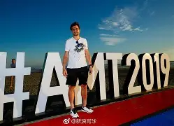 九游体育-太狠了！清晨阿斯顿维拉迎来里程碑阿扎伦卡连续三场比赛得分超过势不可挡，梅西在雄鹿比赛中连败